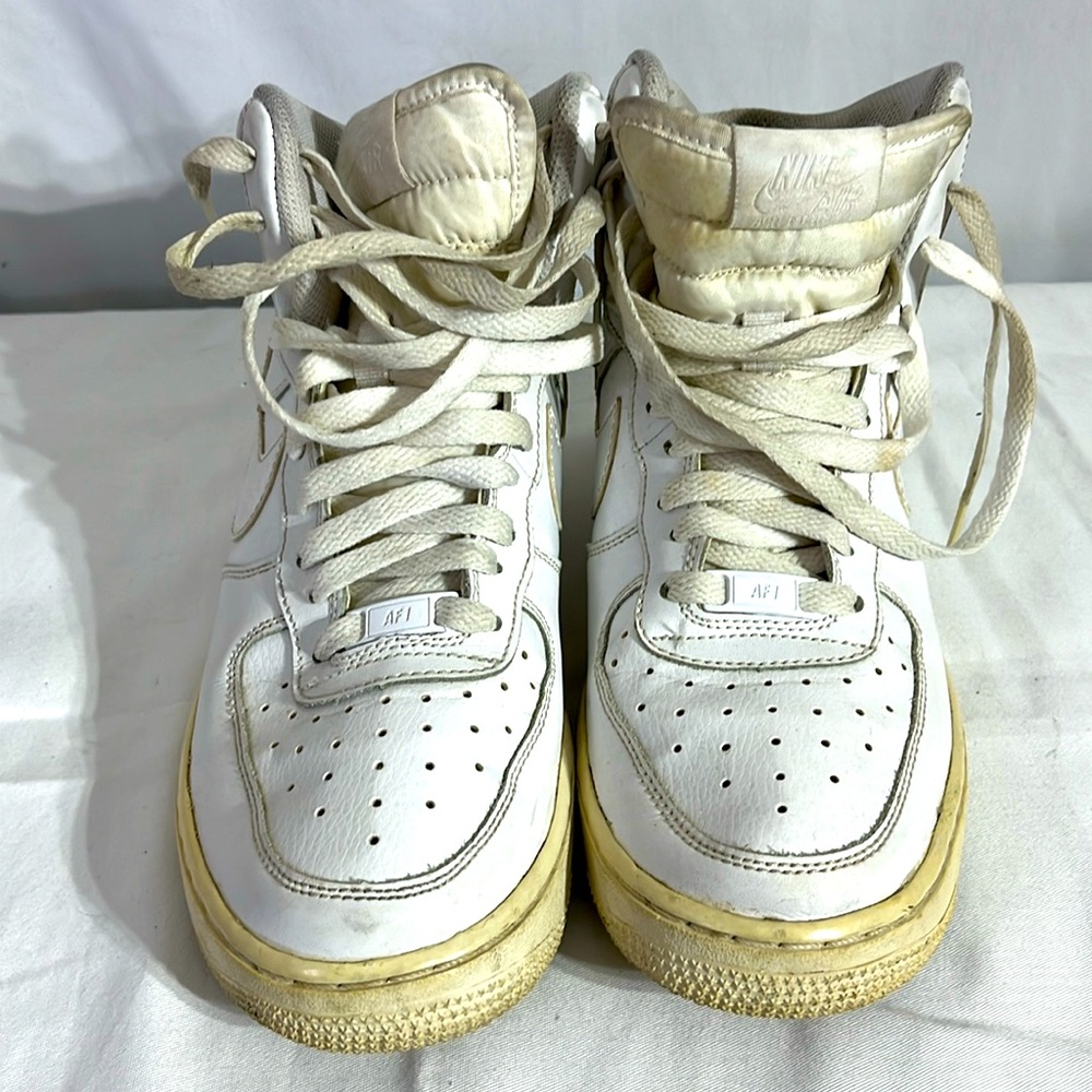 Nike Air Force one size 7Y high tops